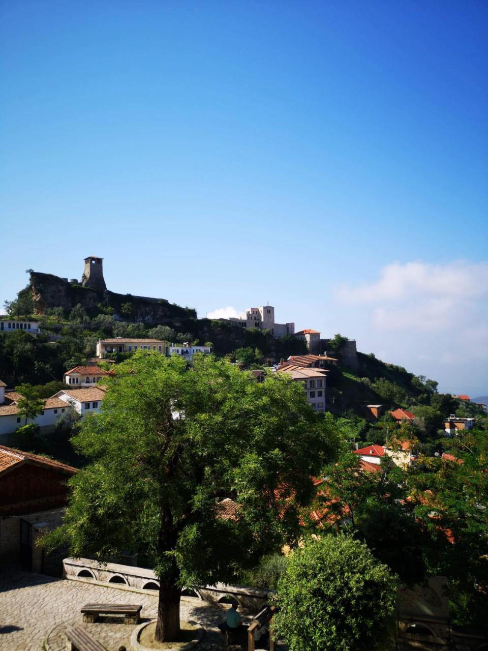 Kruja Hostel المظهر الخارجي الصورة